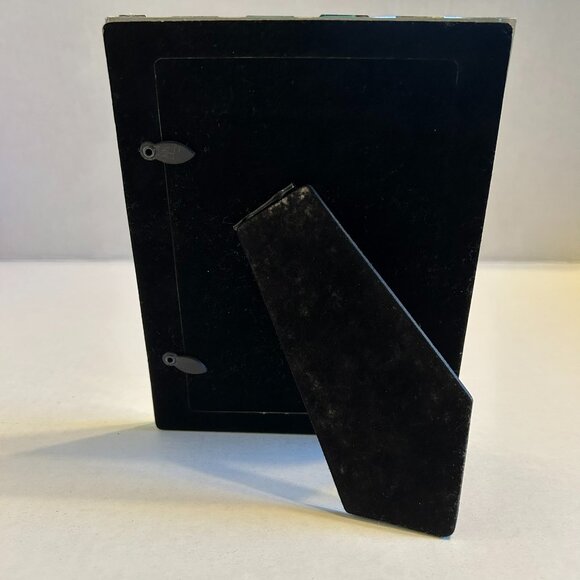 Bouclair 4"x6" green bejewelled picture frame - Picture 7 of 10